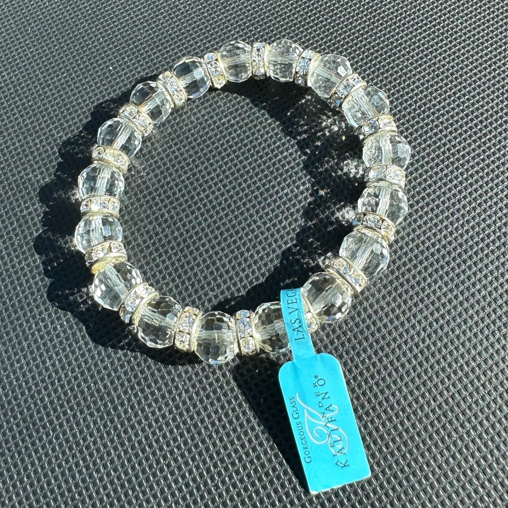 COPY - NWT Alexander Kalifano clear glass bracelet